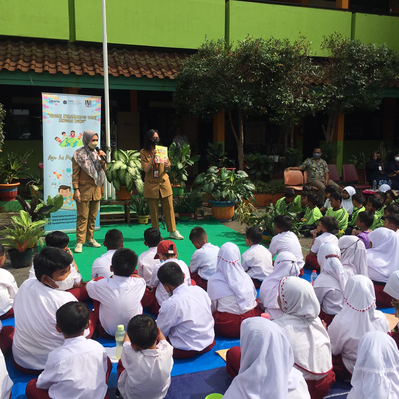 Wisata Literasi Bersama SDN Baru 08